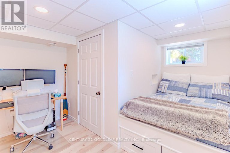 28263275/1404-larose-avenue/carlington/ottawa/ontario/K1Z7X7_31