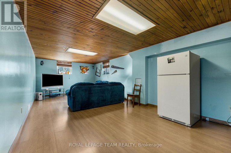 29009688/1059-flynn-avenue/kinburn/ottawa/ontario/K7S3G7_27