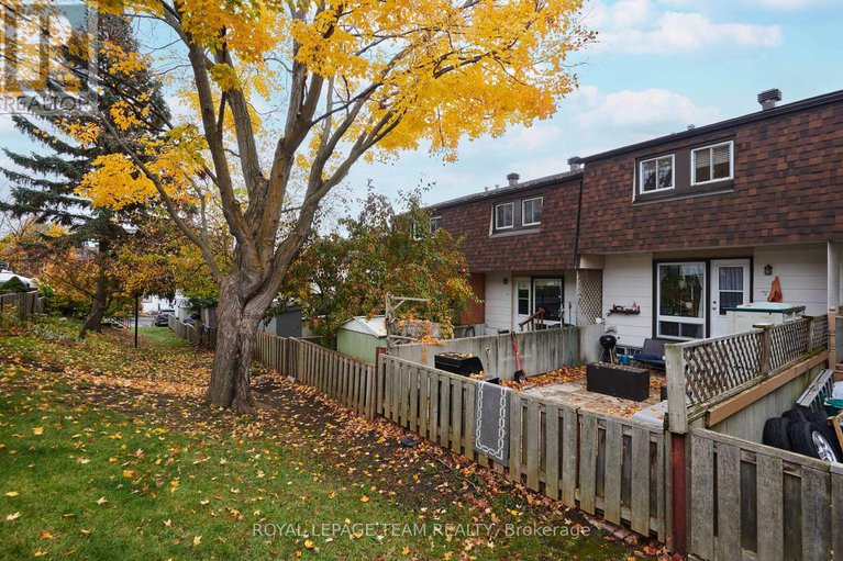 29041202/b-902-elmsmere-road/beacon-hill-south/ottawa/ontario/K1J7T6_20