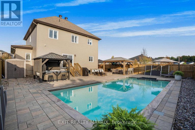 29355183/301-colmar-street/embrun/russell/ontario/K0A1W0_3