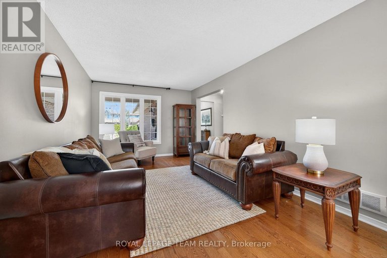 29629629/151-equestrian-drive/bridlewood/ottawa/ontario/K2M2C1_11