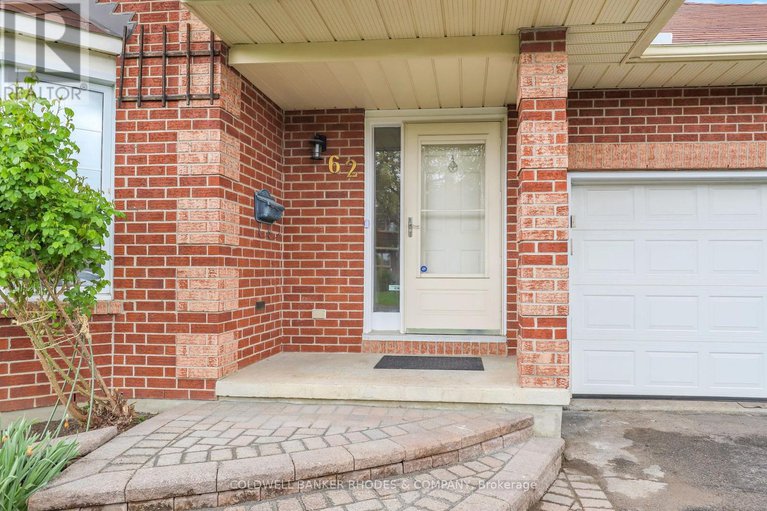 28395342/62-beechfern-drive/stittsville-central/ottawa/ontario/K2S1E3_4
