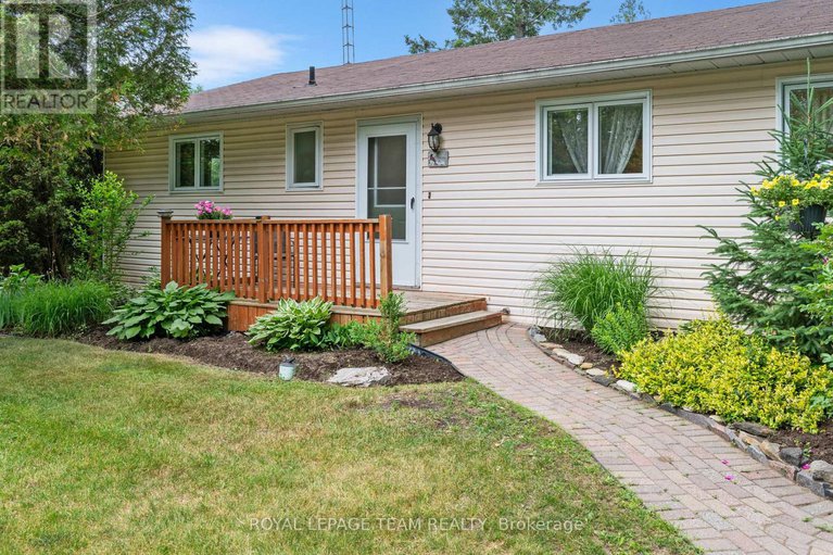 28509477/2733-rideau-glen-lane/north-grenville-twp-kemptville-south/north-grenville/ontario/K0G1J0_3
