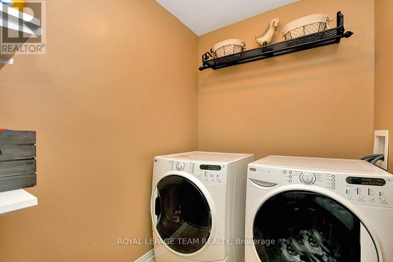 28608352/109-goldwood-private/stonebridge/ottawa/ontario/K2J0P4_39
