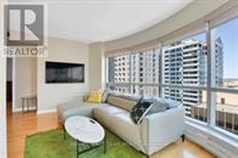 28713379/1704-234-rideau-street/sandy-hill/ottawa/ontario/K1N0A9_8