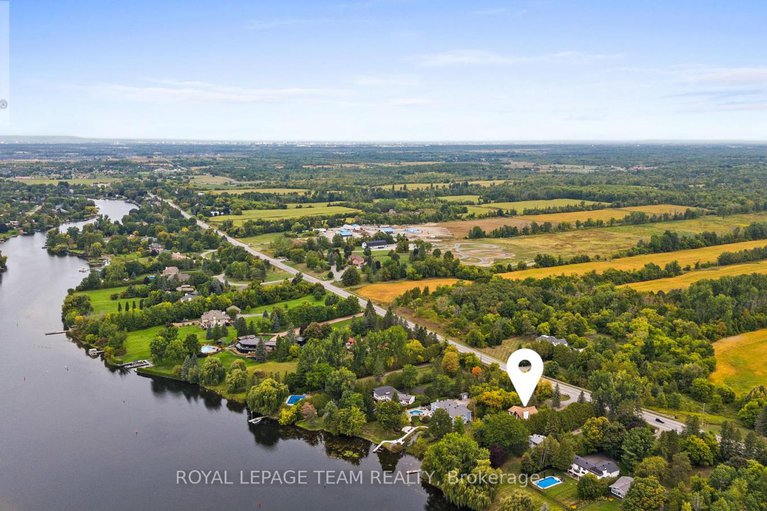 28884146/1376-river-road/manotick-east-to-manotick-station/ottawa/ontario/K4M1B4_46