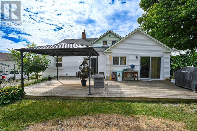 28756533/60-chambers-street/smiths-falls/smiths-falls/ontario/K7A2Y6_49
