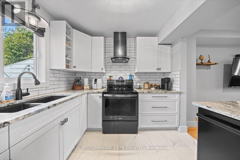 29037690/3791-carp-road/carp/ottawa/ontario/K0A1L0_9