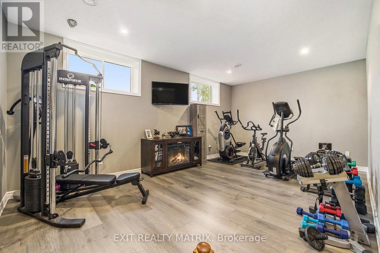 28501475/3253-maisonneuve-road/clarencerockland-twp/clarence-rockland/ontario/K0A3N0_28