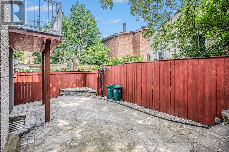 28723816/20-perkins-street/west-centre-town/ottawa/ontario/K1R7G5_31