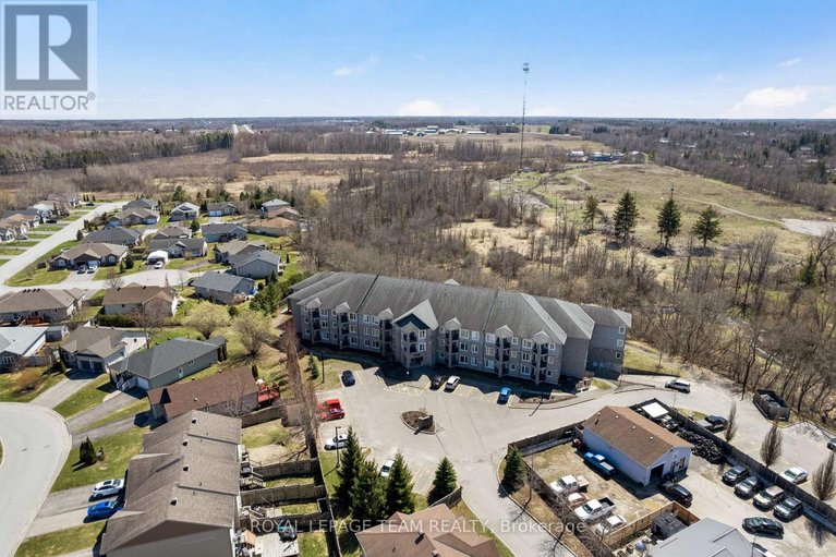 29638662/209-398-van-buren-street/kemptville/north-grenville/ontario/K0G1J0_1