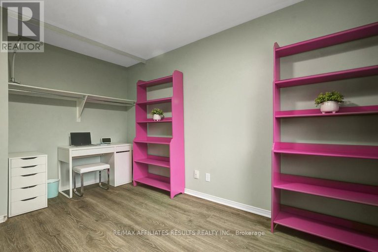 28826412/97-flowertree-crescent/emerald-meadowstrailwest/ottawa/ontario/K2M2R7_29