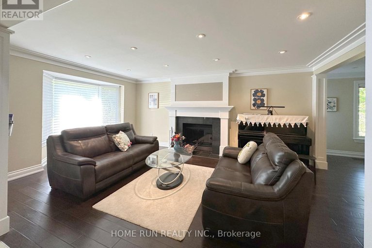 29592563/35-blue-heron-court/rockcliffe/ottawa/ontario/K1L8J7_7