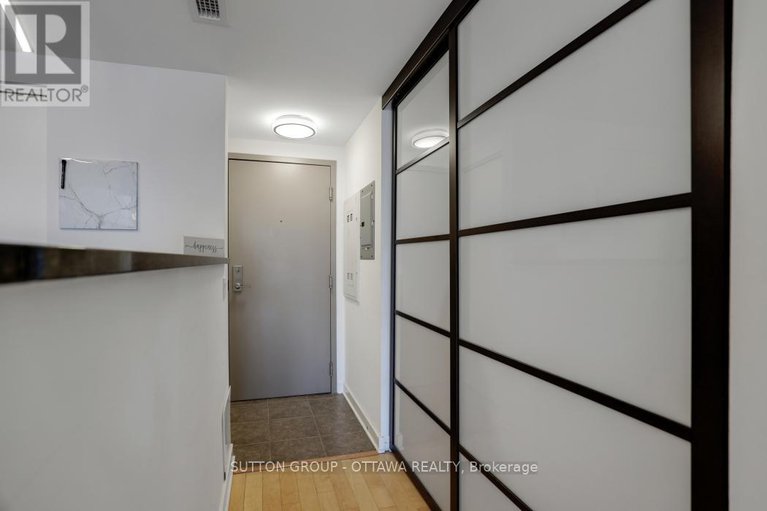 28444870/506-456-king-edward-avenue/sandy-hill/ottawa/ontario/K1N0B4_4