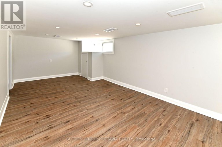 28712060/2675-marie-street/britannia/ottawa/ontario/K2B7E3_23