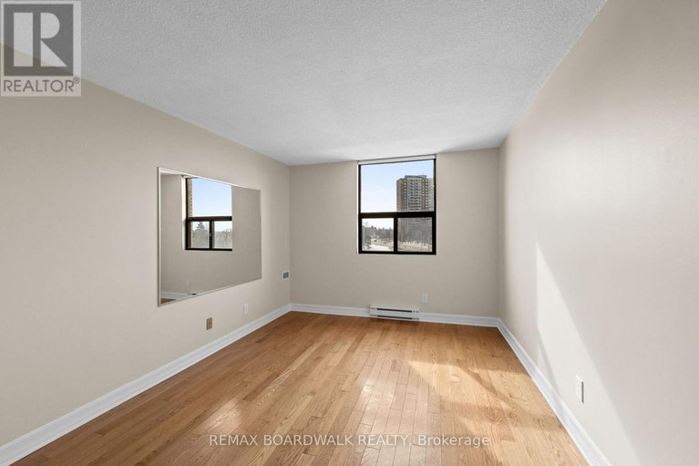 29447132/502-1190-richmond-road/woodroffe/ottawa/ontario/K2B8J3_22