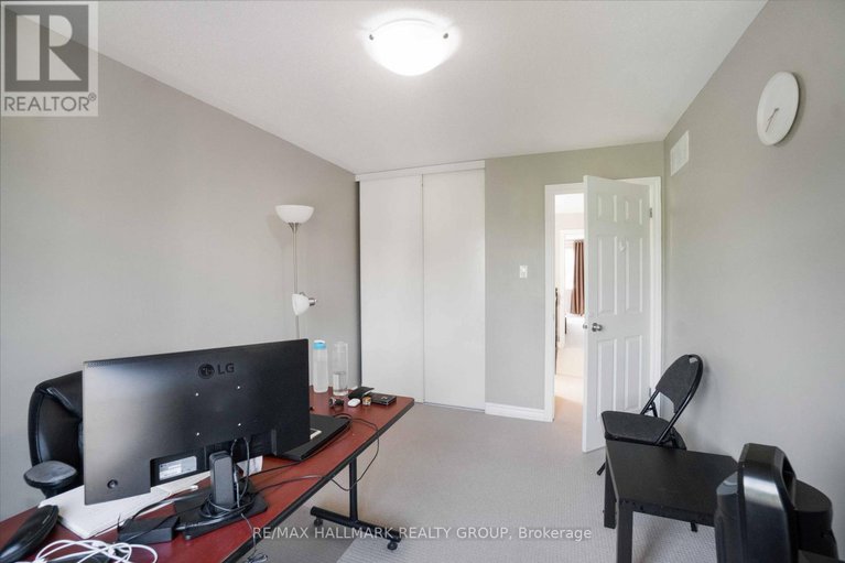 28463809/125-mancini-way/strandherd/ottawa/ontario/K2J5X3_19