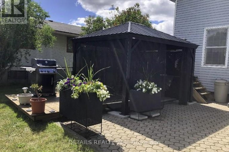 29359033/5554-osgoode-main-street/osgoode/ottawa/ontario/K0A2W0_44