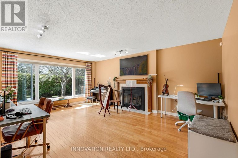 29676438/32-marble-arch-crescent/centrepointe/ottawa/ontario/K2G5S3_18