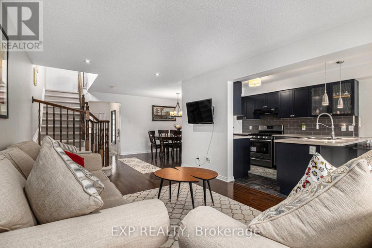 28515656/407-heathrow-private/stittsville-south/ottawa/ontario/K2S0M9_6