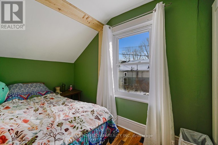 29278787/204-wood-street-e/prescott/prescott/ontario/K0E1T0_20