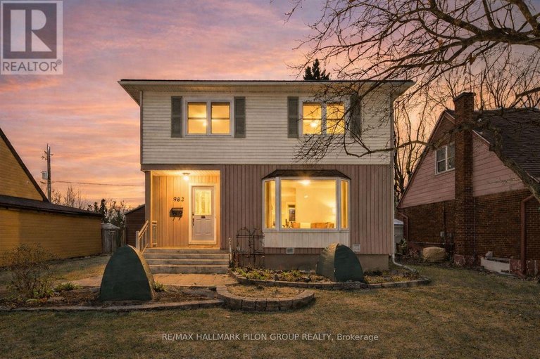 29524232/962-weston-drive/elmvale-acresurbandale/ottawa/ontario/K1G1X2_1