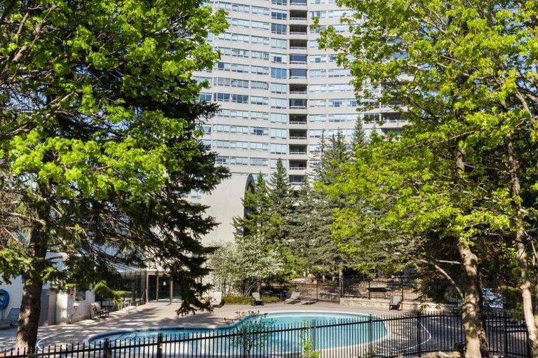29018589/2403-1480-riverside-drive/riverview-park/ottawa/ontario/K1G5H2_29