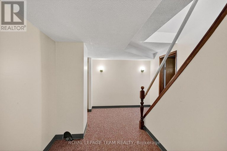 28941535/1264-morrison-drive/redwood-park/ottawa/ontario/K2H7L5_39