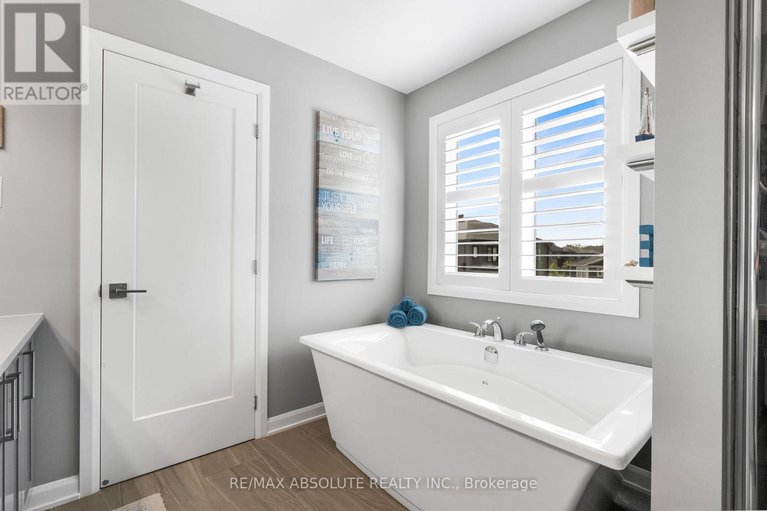 28654565/710-coast-circle/mahogany-community/ottawa/ontario/K4M0N2_20