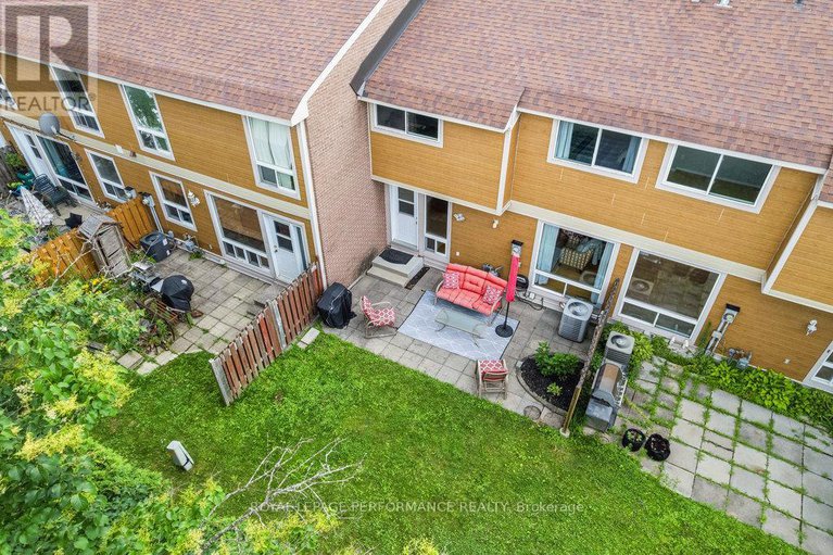 28585598/74-4634-cosmic-place/pineview/ottawa/ontario/K1B4R8_44
