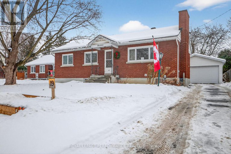 29195937/19-mowat-street/carson-grove/ottawa/ontario/K1J6R1_6