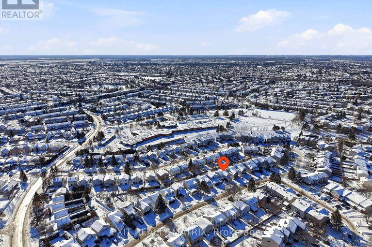 29346779/727-brome-crescent/fallingbrookridgemount/ottawa/ontario/K4A3G8_39