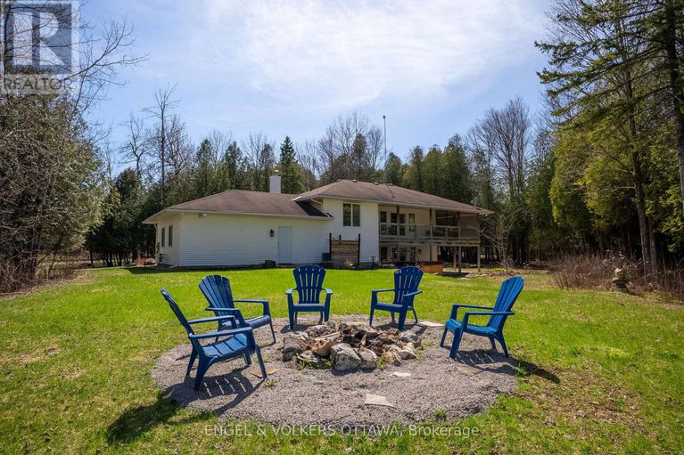 28314579/7359-marcella-drive/osgoode-twp-north-of-reg-rd-6/ottawa/ontario/K4P1P7_35