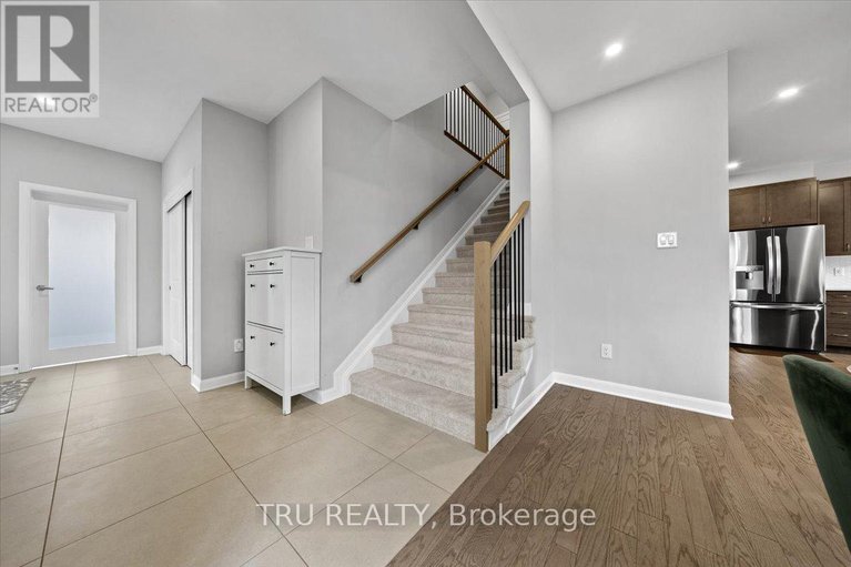 28658323/618-galarneau-way/morgans-grantsouth-march/ottawa/ontario/K2W0M1_19