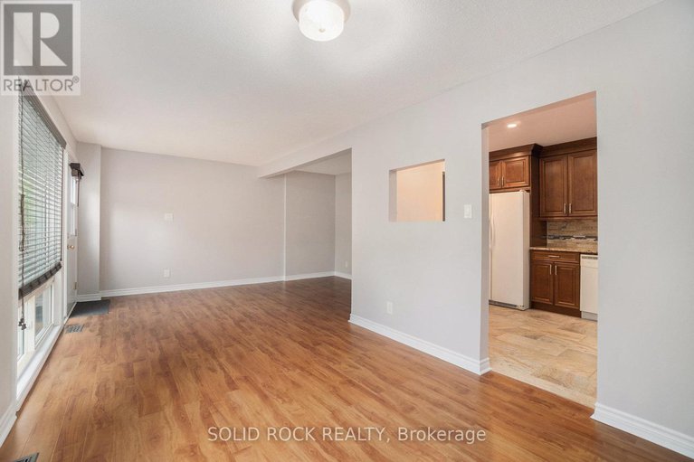 29195857/34-4573-carrington-place/pineview/ottawa/ontario/K1B4P8_11