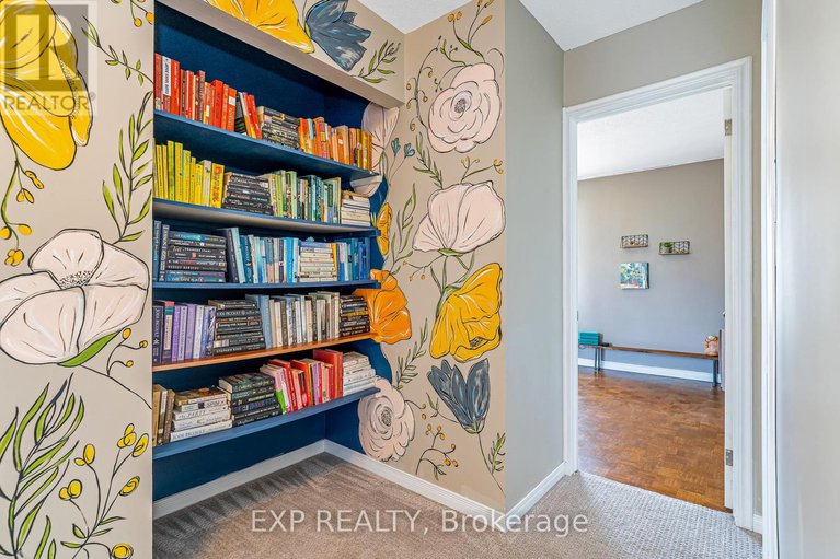28924711/36-bethune-way/beaverbrook/ottawa/ontario/K2K1C3_18