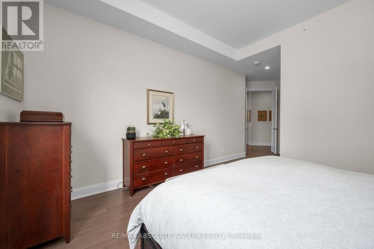 29612742/104-110-cortile-private/riverside-southgloucester-glen/ottawa/ontario/K1V2S8_37