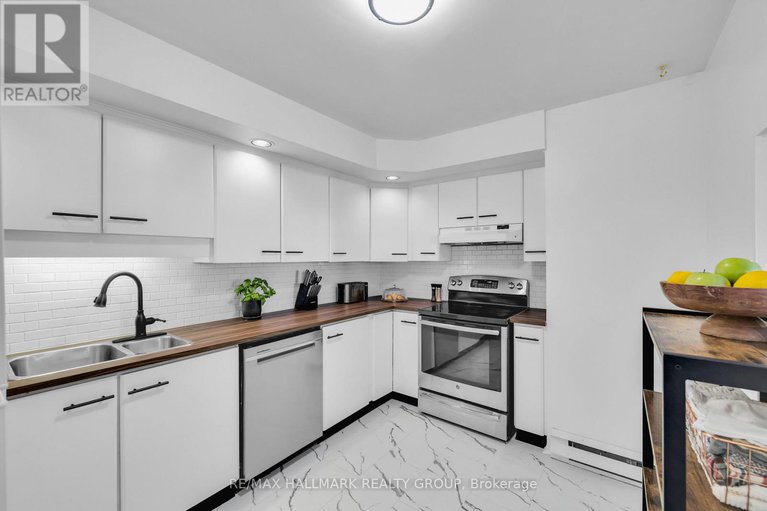 28934714/3-5-timberview-way/westcliffe-estates/ottawa/ontario/K2H9M6_22