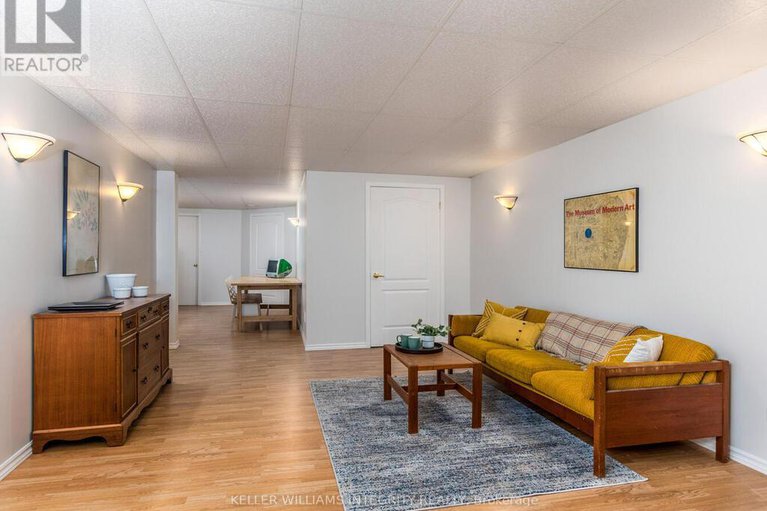 28320783/223-willow-creek-circle/strandherd/ottawa/ontario/K2G7B1_23