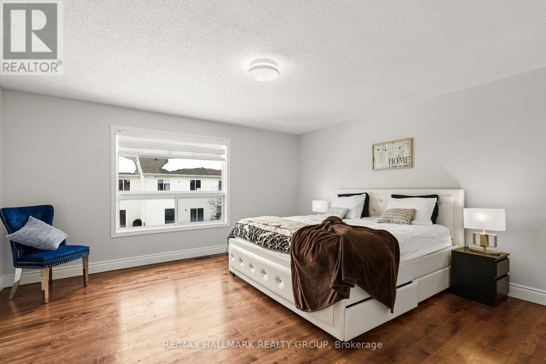 29595635/340-stoneway-drive/barrhaven-east/ottawa/ontario/K2G6G8_21