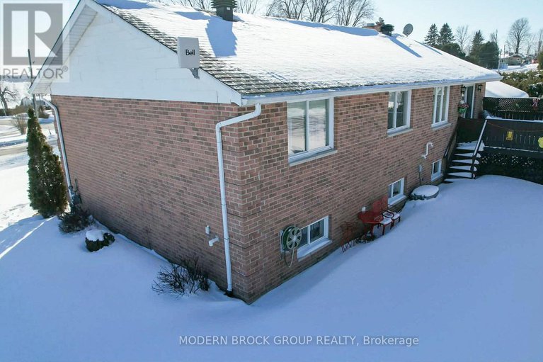 29289029/24-bernard-crescent/augusta-twp/augusta/ontario/K0E1P0_42