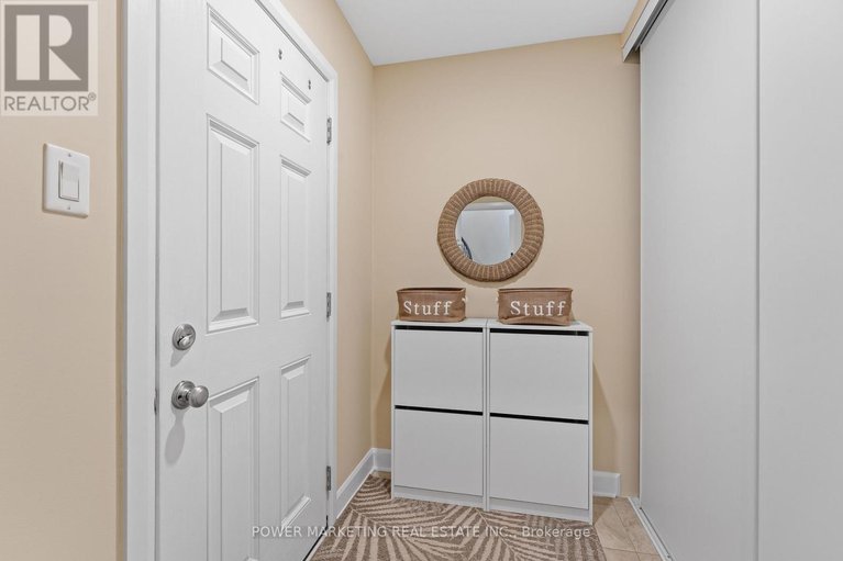 29238871/682-jerome-jodoin-drive/avalon-west/ottawa/ontario/K4A1G7_9