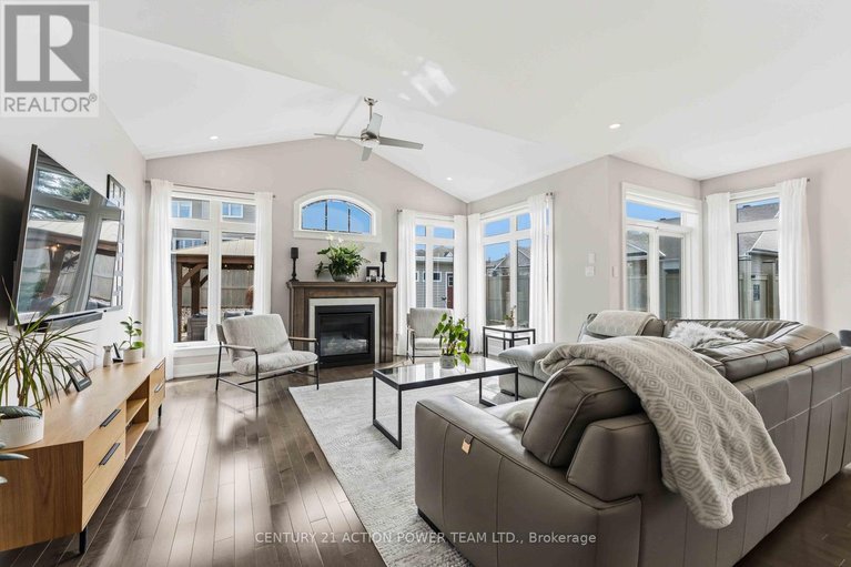 29645637/20-lastrolabe-place/camelot/ottawa/ontario/K4A0Y6_16