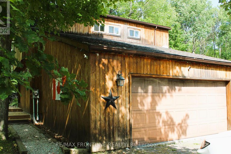 28731654/1943-drummond-concession-4c/drummond-n-elmsley-drummond-twp/drummondnorth-elmsley/ontario/K7H3C8_2