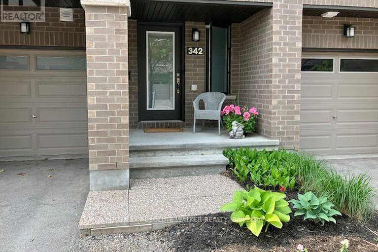 29419867/342-twinflower-way/longfields/ottawa/ontario/K2J5Z6_32