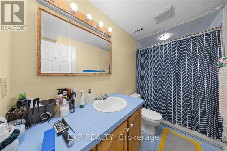 29624617/40-lewis-street/ottawa-centregolden-triangle/ottawa/ontario/K2P0S3_31