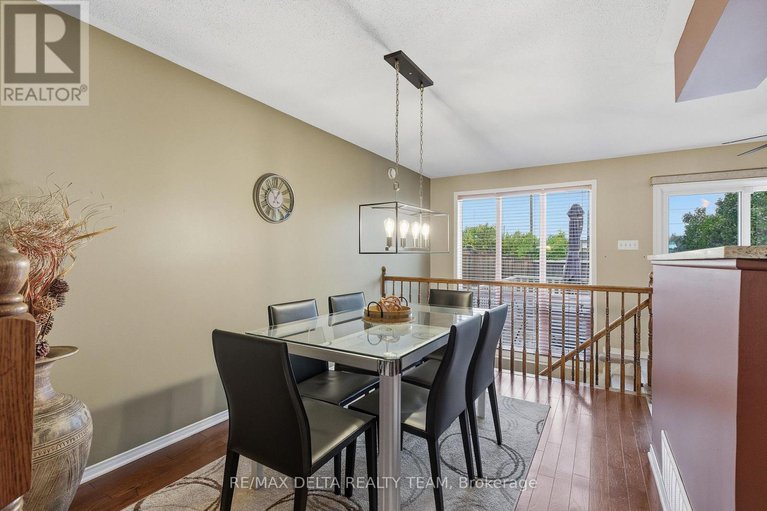 29053952/775-nesting-way/fallingbrookgardenway-south/ottawa/ontario/K4A3X6_8