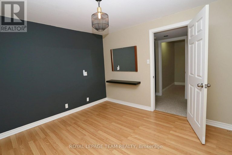 28738556/78-friendly-crescent/stittsville-south/ottawa/ontario/K2S2B5_43