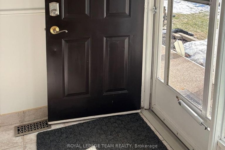 29444898/49-vesta-street/cedargrovefraserdale/ottawa/ontario/K2J3Z1_6