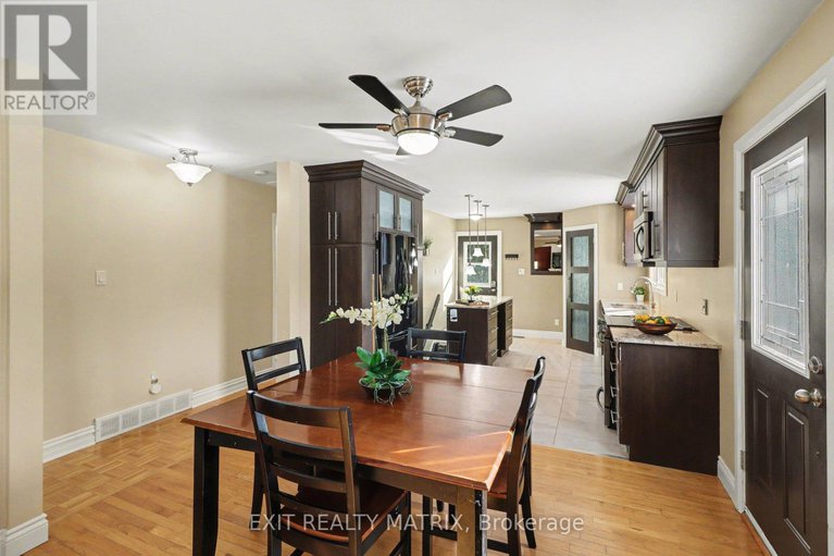 29356025/4603-anderson-road-e/carlsbad-springs/ottawa/ontario/K0A1K0_3